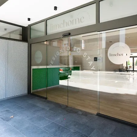 Limehome Carrer De Besalú 82 * Barcelona