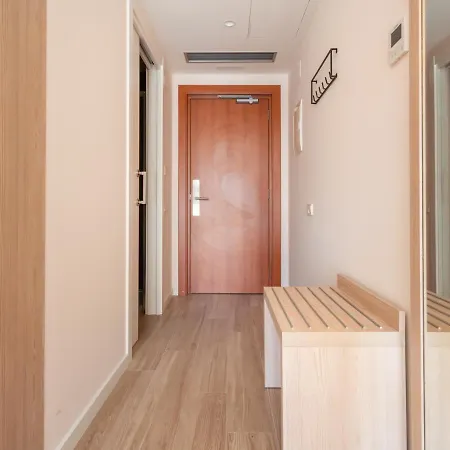 Hotel Limehome Carrer De Besalú 82 *