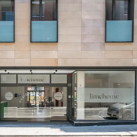 Limehome Carrer De Besalu 82 * Barcelona