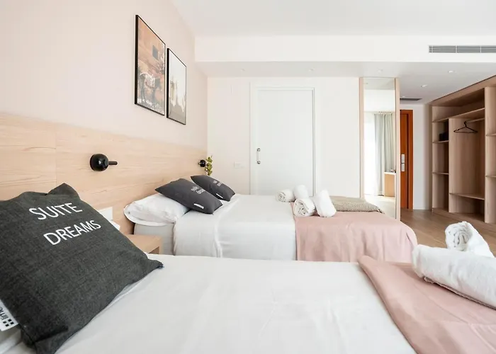 Ξενοδοχείο Limehome Carrer De Besalu 82 Βαρκελώνη