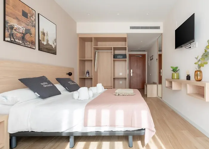 Ξενοδοχείο Limehome Carrer De Besalu 82 Βαρκελώνη